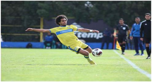 نادي لافيينا يُعلن تلقي لاعبه الشاب عرضين من أوروبا